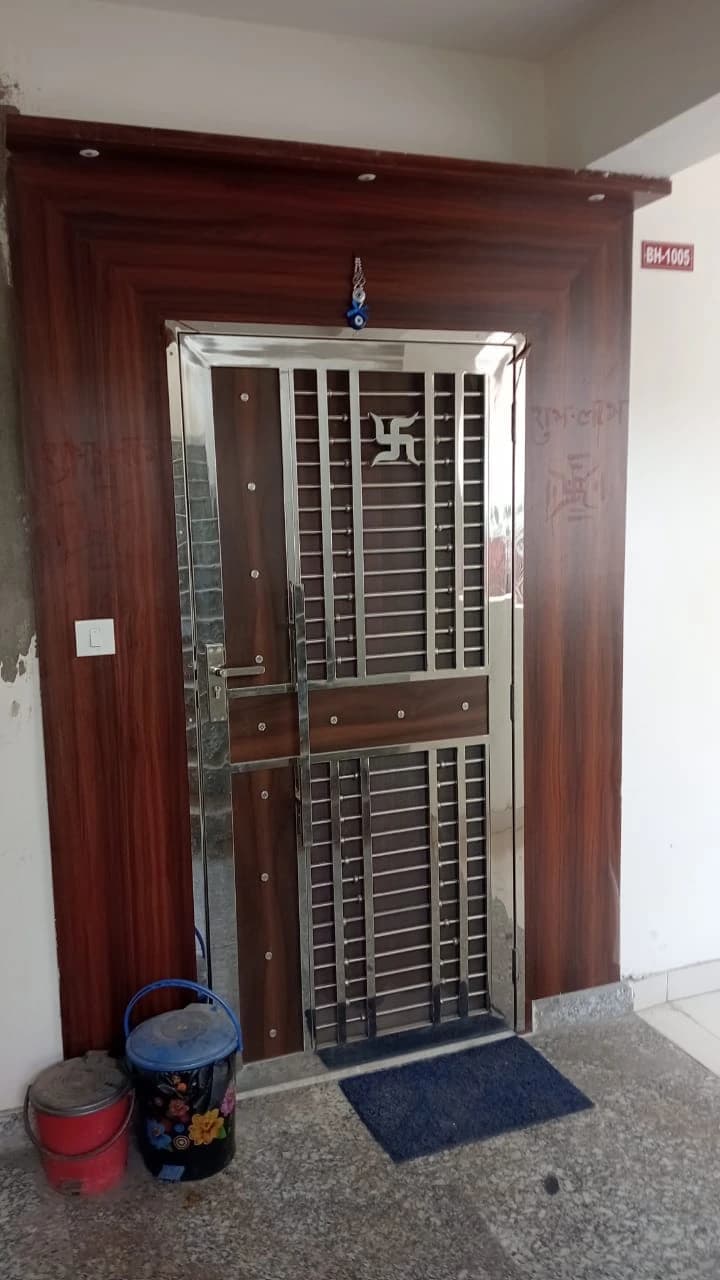 Swastik Entry Gate